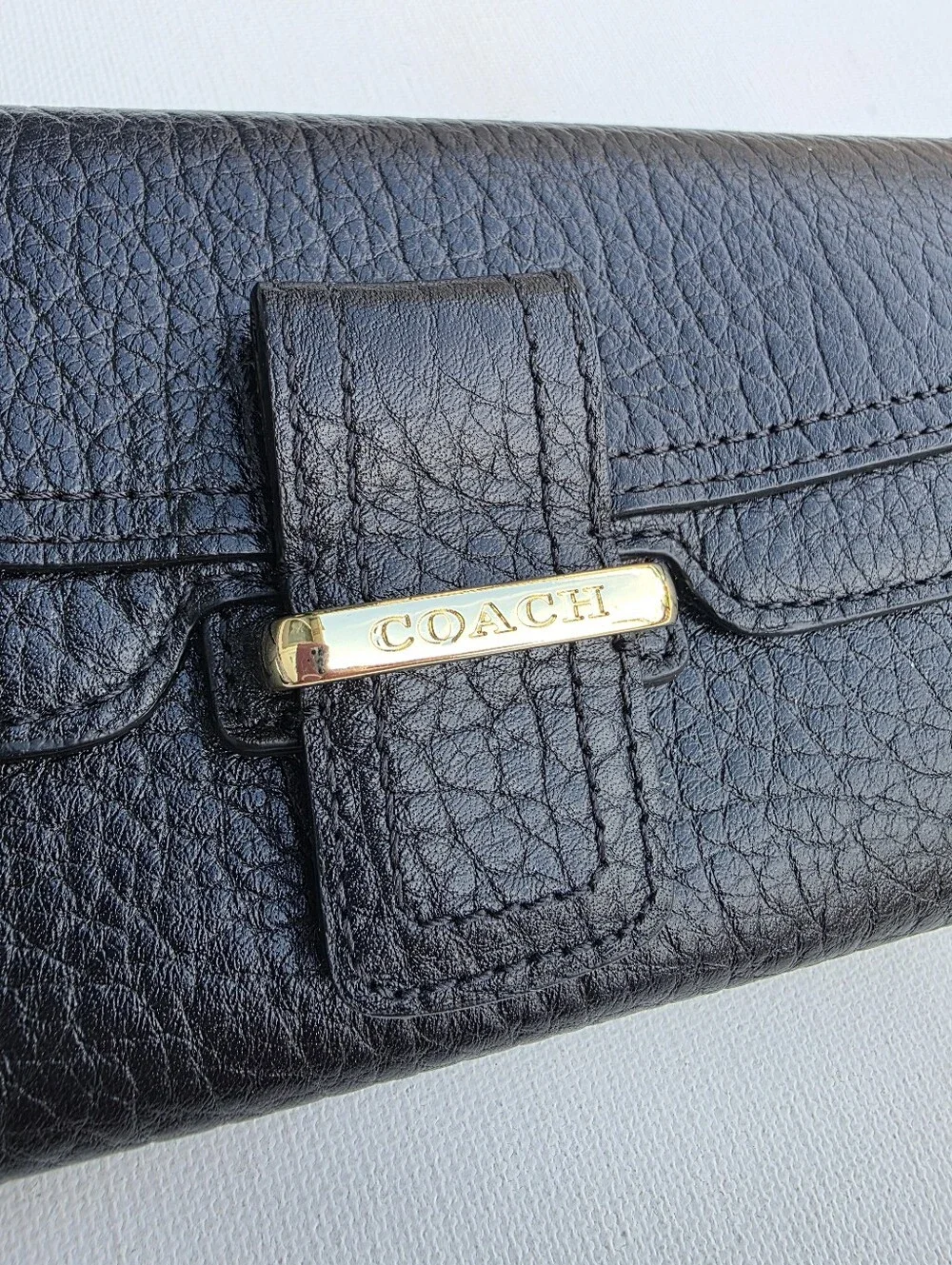 NWT Coach Madison Slim Flap Black Pebbled Leather Wristlet Clutch